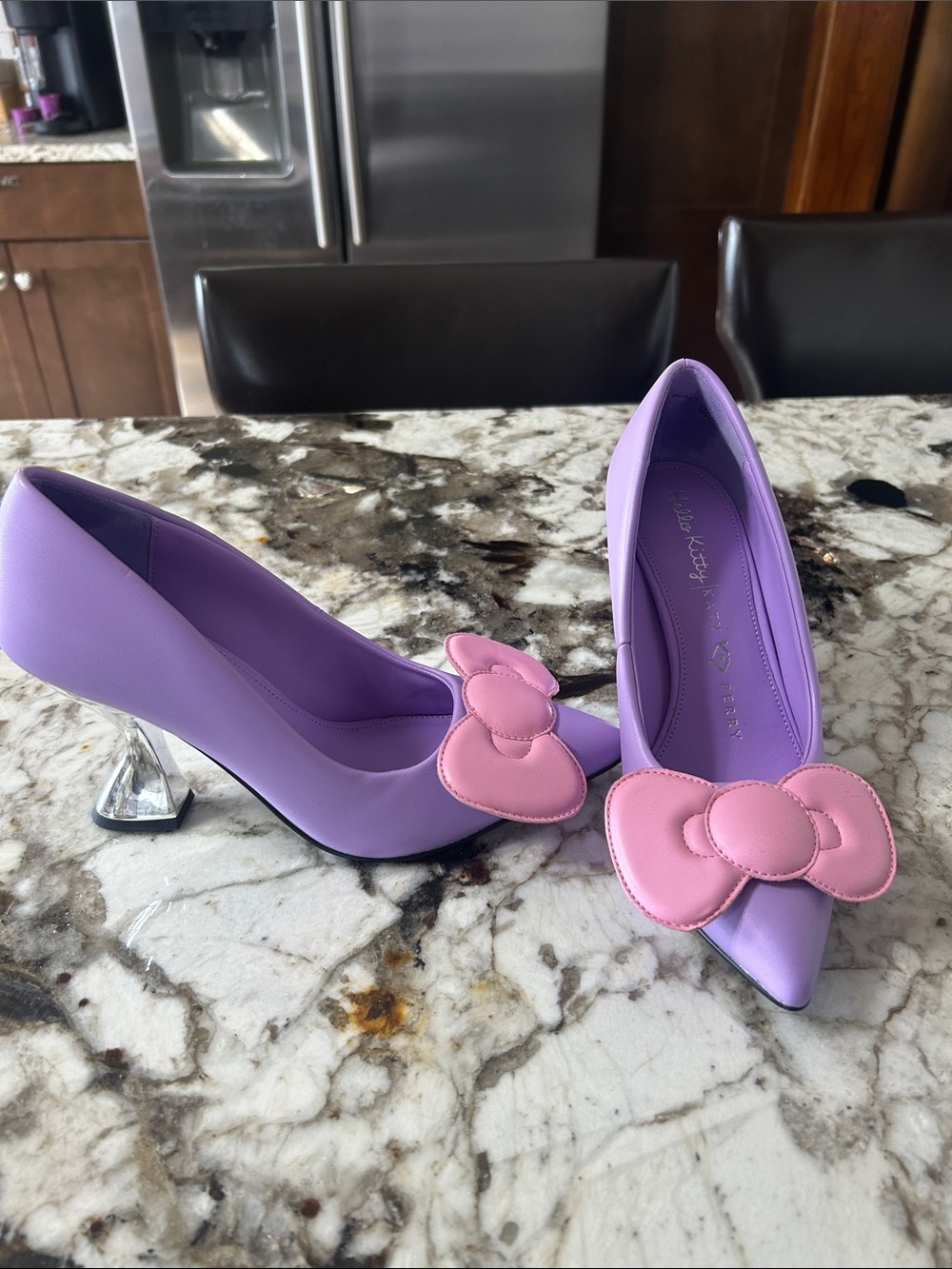 Hello Kitty Katy Perry size 7.5 NWOT